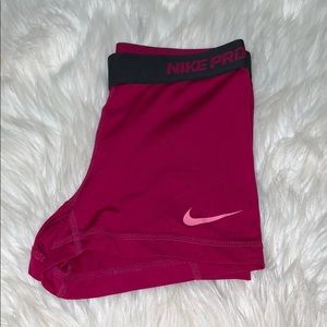 Nike Pro Shorts-XS